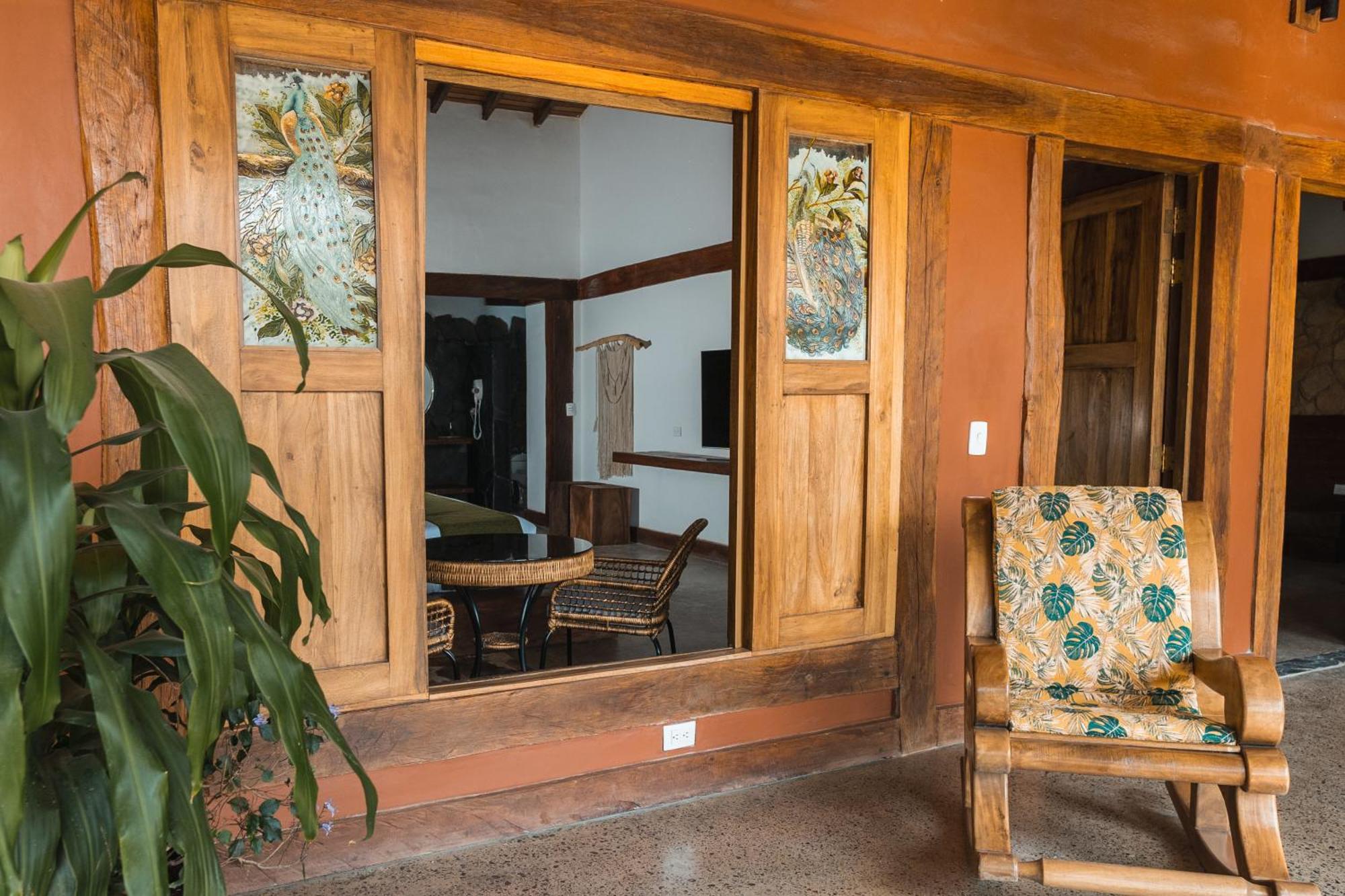 Hotel El Cielo En La Tierra Alcalá エクステリア 写真