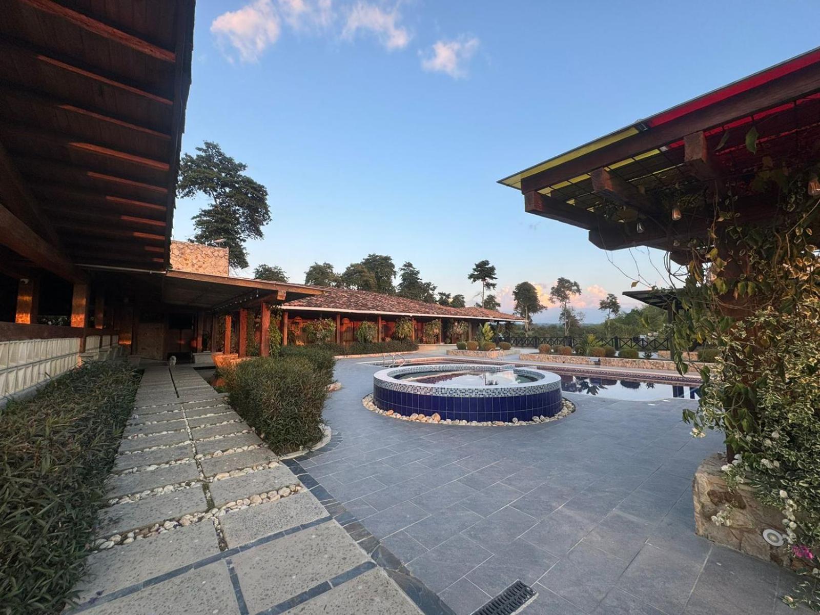Hotel El Cielo En La Tierra Alcalá エクステリア 写真